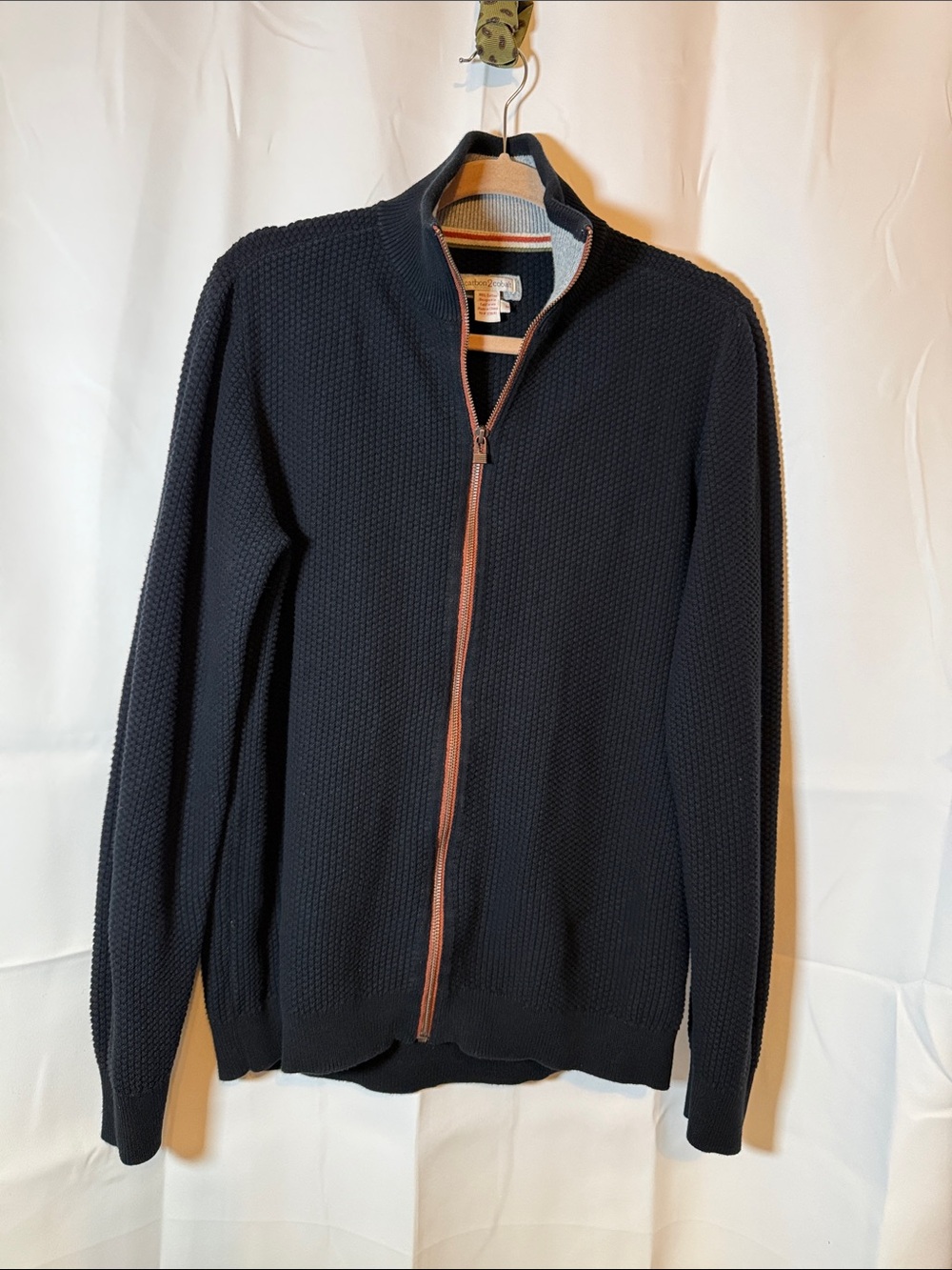 Men's Full-Zip black Knit Sweater with Contrast Zipper size: M